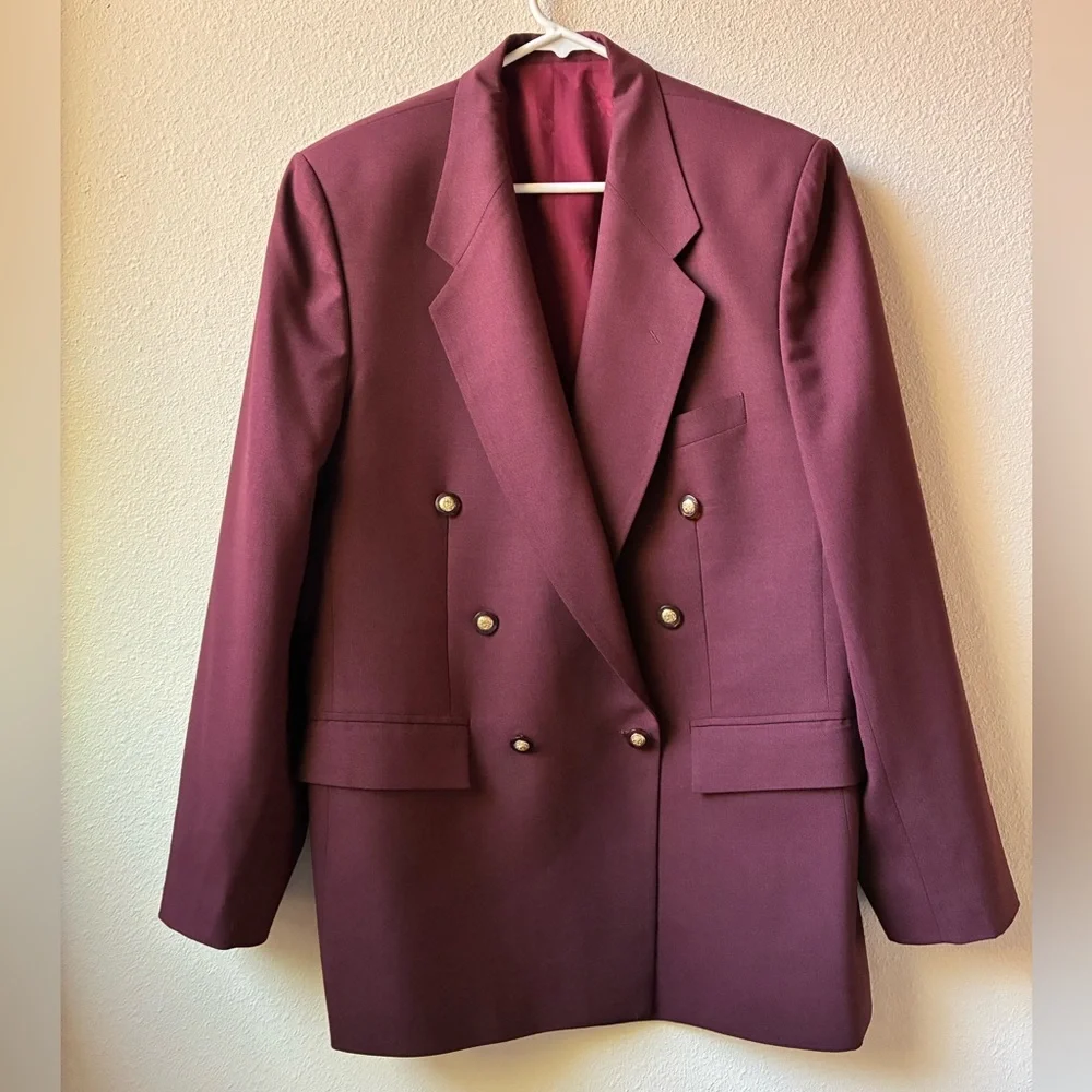 EUC Double-Breasted Blazer in Burgundy (Size L) - Picture 4 of 12